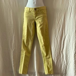 American Eagle Yellow Stretch JEGGING Size 2